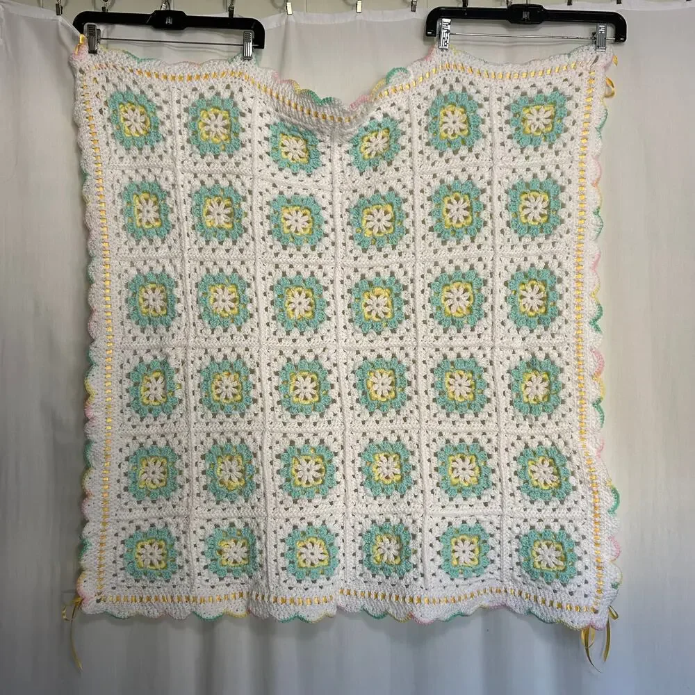 Handmade 3D Floral Baby Afghan 39x39 Green Yellow‎ Pink White